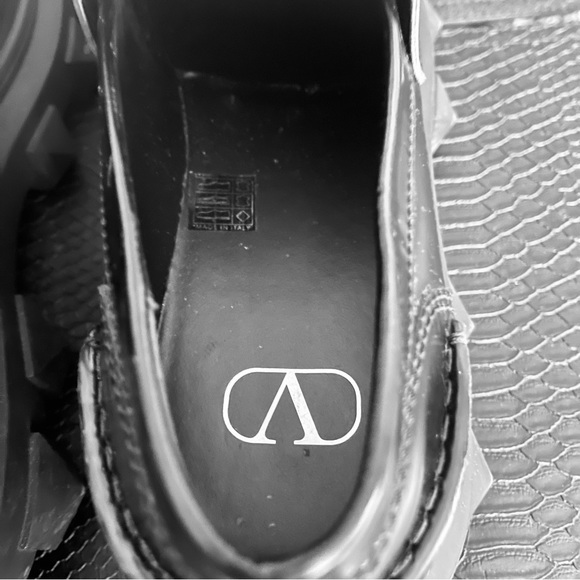 Valentino loafers - Picture 9 of 16